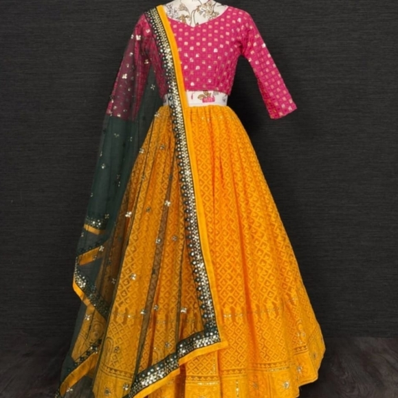 Indian wedding Dress lehenga choli dress lengha Garba choli designer dress - Picture 1 of 7